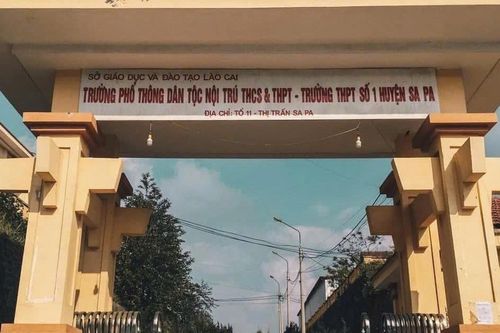 Tạm đình chỉ hiệu trưởng Trường Phổ thông Dân tộc nội trú THCS và THPT thị xã Sa Pa