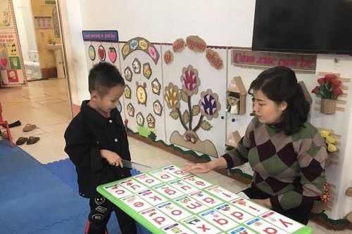 Lương giáo viên mầm non: Cao nhất 15 triệu nơi thành phố, 20 triệu ở vùng khó khăn