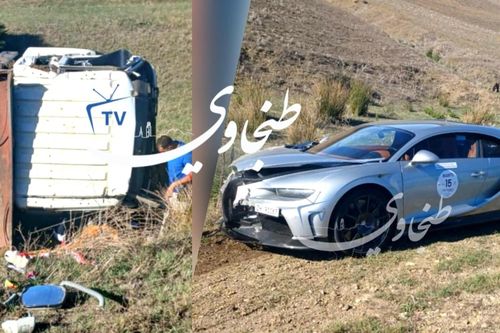 Cặp siêu xe Bugatti Chiron triệu đô vượt ẩu gây tai nạn kinh hoàng tại Morocco