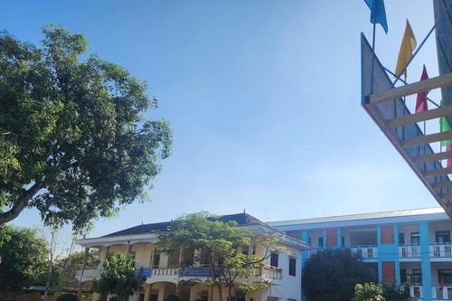 Trường học ở Nghệ An bị nhắc nhở vì vi phạm trong thu chi đầu năm học