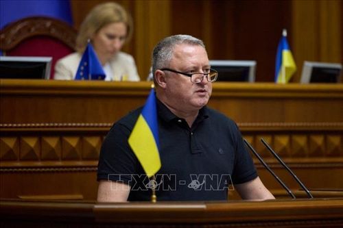 Tổng công tố Ukraine từ chức sau vụ bê bối liên quan đến tuyển quân