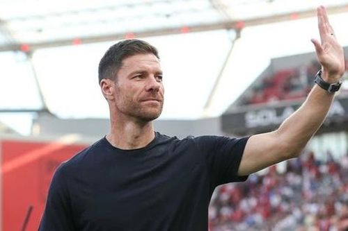 Man City nhắm Xabi Alonso, Xavi trở thành ứng cử viên thay Ten Hag