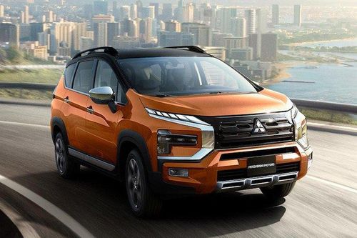 Những thao tác nên thực hiện trước khi cho Xpander Cross lăn bánh