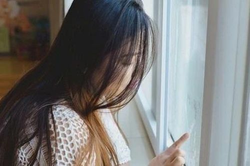 Tin tức Đời sống 23/10: Luôn nghĩ mình tài giỏi, yêu đời quá mức hãy coi chừng