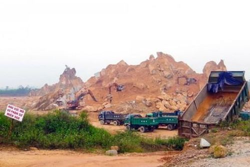 Gỡ nút thắt thiếu đất đắp cho nhiều dự án trọng điểm ở Quảng Nam