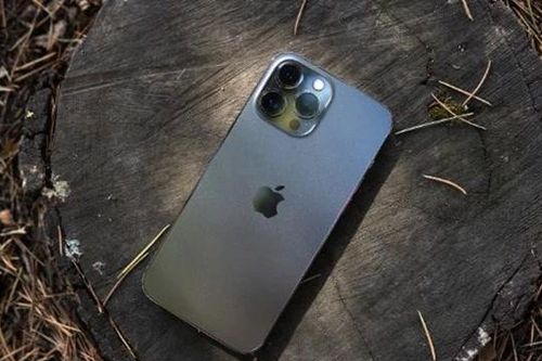 Đây là iPhone Pro Max có màn 120Hz rẻ nhất Việt Nam, trang bị mạnh mẽ, 2024 vẫn khè Galaxy S24 Ultra