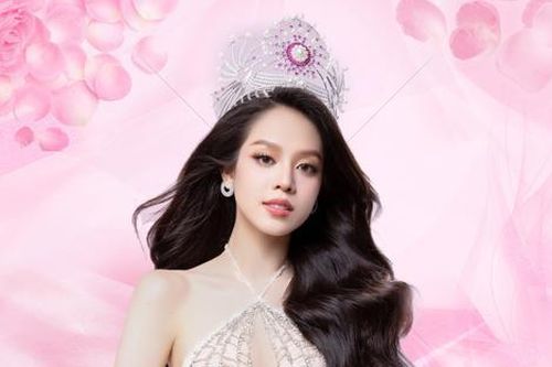 Ảnh profile của Thanh Thủy được khen: 'Chánh cung' sẵn sàng nghênh chiến