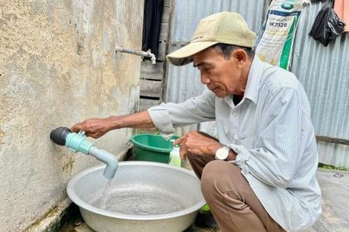 Gia Lai: Người dân khổ trăm bề vì 'khát' nước sạch