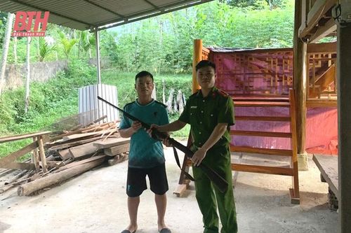Bám sát địa bàn giữ vững an ninh - trật tự
