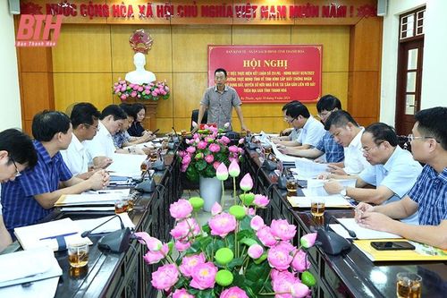 Bá Thước đẩy nhanh tiến độ cấp giấy chứng nhận quyền sử dụng đất cho người dân