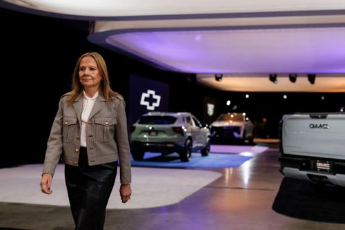 Xe điện gặp khó khăn, 'bà đầm thép' của General Motors vẫn tự tin sớm có lãi