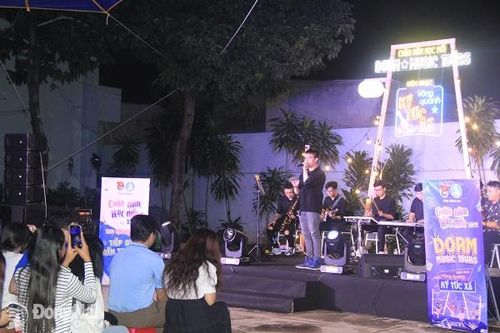 Dorm - Music Tour: Món ăn tinh thần của sinh viên