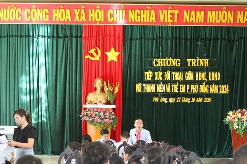 Phường Phù Đổng tiếp xúc, đối thoại với thanh niên và trẻ em năm 2024