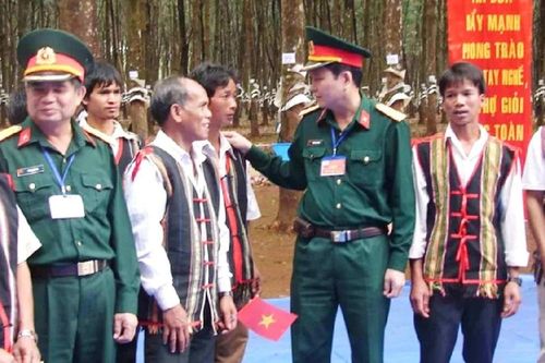 Chuyện người nhóm lửa ở vùng biên
