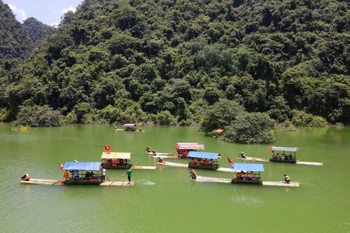 Hữu Lũng: Đổi mới sản phẩm để hút khách du lịch