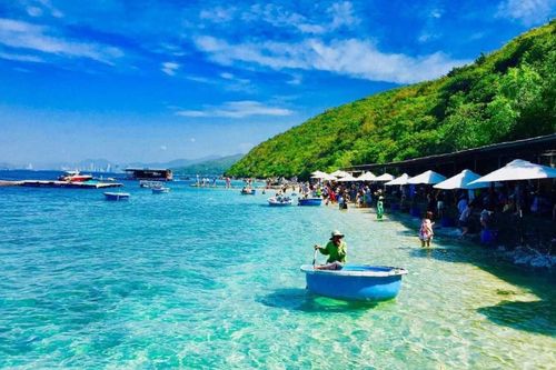 Top 4 resort đẹp nhất ở Nha Trang không thể bỏ qua trên Traveloka