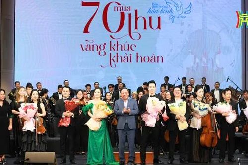 Lắng đọng cảm xúc trong 'Bản giao hưởng hòa bình'