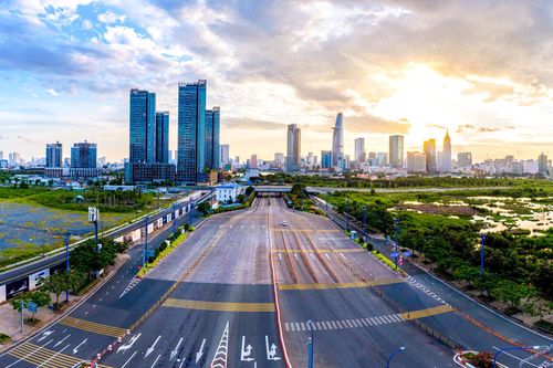 Ngắm các công trình giúp TP.HCM vươn mình thành đô thị hiện đại bậc nhất