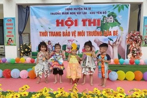 Học sinh huyện Ba Vì hưởng ứng bảo vệ môi trường bằng hoạt động tái chế