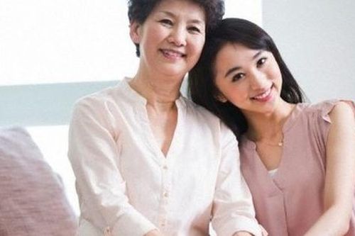 Tôi là mẹ chồng mà hàng ngày lại sợ con dâu