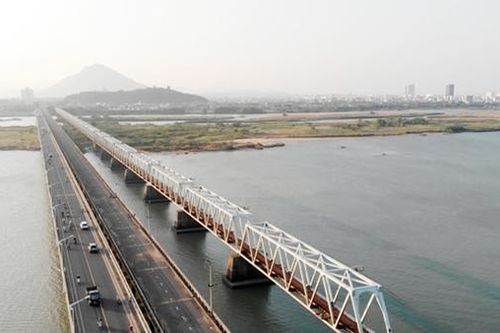 Tuy Hòa - miền đất của những cây cầu