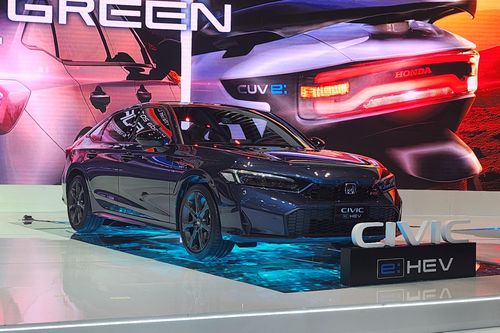 Chi tiết Honda Civic Hybrid mới ra mắt, giá 999 triệu đồng
