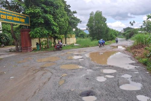Quảng Ngãi: 12 năm làm chưa xong tuyến đường gần 900m