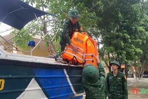 Bộ đội Biên phòng tỉnh Quảng Bình chủ động ứng phó với bão Trà Mi