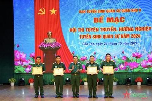 Quân khu 9 bế mạc Hội thi Tuyên truyền, hướng nghiệp tuyển sinh quân sự