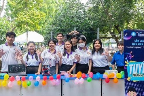 Trường ĐH Thủ Dầu Một sẽ trả lại sinh viên số tiền học phí 37 tỷ đồng thu sai quy định