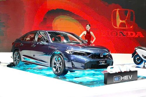 Chi tiết Honda Civic 2025 tại Việt Nam, cao nhất 999 triệu đồng