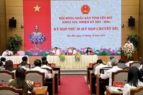 Yên Bái thông qua 7 nghị quyết trong kỳ họp chuyên đề