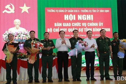 Bản tin 8H: Bộ Quốc phòng bổ nhiệm nhân sự chủ chốt