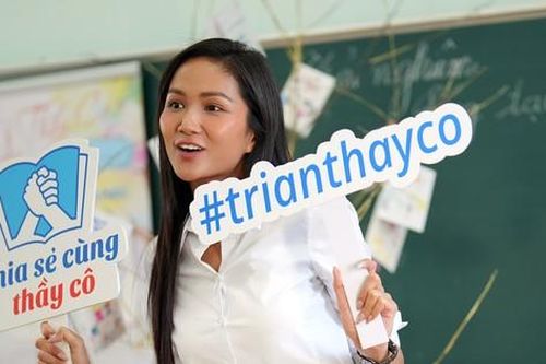 Hoa hậu H'Hen Niê: 'Trở thành H'Hen hôm nay là sự dìu dắt, dạy dỗ của các thầy cô giáo'