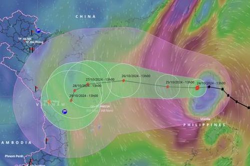 Bão vào Biển Đông, mạnh trở lại