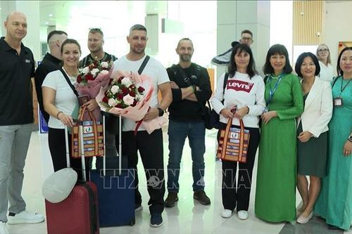 Đảo ngọc Phú Quốc đón đoàn khách trên chuyến bay thuê bao từ Đông Âu