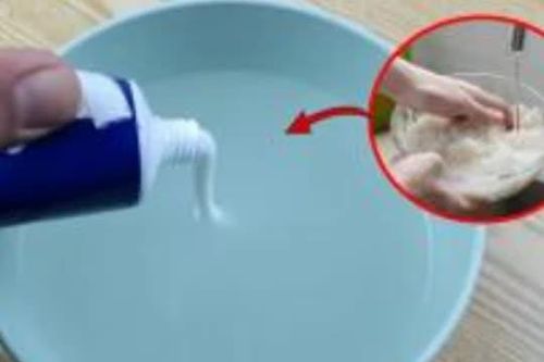 Hòa kem đánh răng với nước vo gạo tạo nên lợi ích vô cùng tuyệt vời, biết công dụng ai cũng làm theo