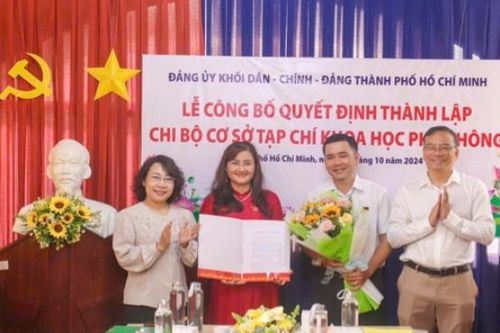 Công bố quyết định thành lập Chi bộ cơ sở Tạp chí Khoa học phổ thông