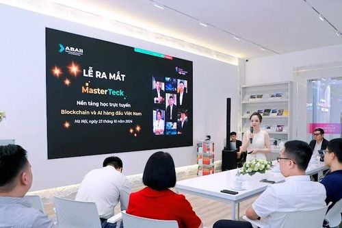 Ra mắt nền tảng học trực tuyến về Blockchain và AI