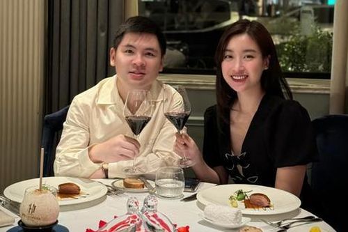 Vợ chồng Đỗ Mỹ Linh kỷ niệm 2 năm ngày cưới, anh chồng thốt lên câu này