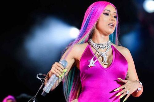 Cardi B tuyên bố hủy show sau khi nộp đơn ly hôn chồng