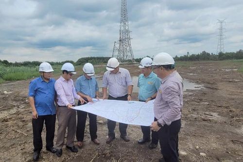 Các Dự án truyền tải, giải tỏa công suất cho Nhà máy điện Nhơn Trạch 3, 4 gặp khó