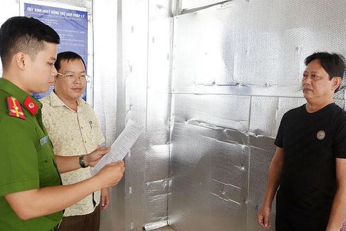 Khởi tố 30 đối tượng về các tội 'Đánh bạc' và 'Tổ chức đánh bạc'