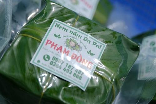 Đặc sắc hương vị nem nắm Đạ Pal