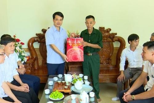 Chăm lo đối tượng bảo trợ xã hội