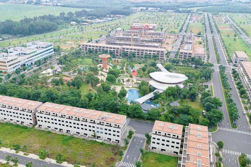 Tập đoàn Đất Xanh (DXG): Lãi ròng ước giảm 54%, dự án Gem Sky World 'nằm im'