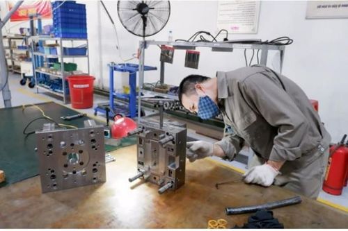 Nâng cao năng lực cho ngành công nghiệp sản xuất khuôn mẫu