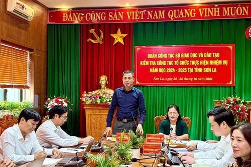 Chính sách giáo dục cần phù hợp và thích nghi với điều kiện thực tế của địa phương