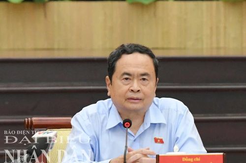 Chủ tịch Quốc hội Trần Thanh Mẫn ký ban hành Nghị quyết về việc giao Phó Trưởng đoàn phụ trách Đoàn ĐBQH tỉnh Điện Biên