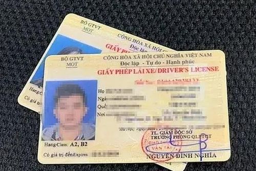 Từ 4/11, người dân Hà Nội đổi giấy phép lái xe ở đâu?